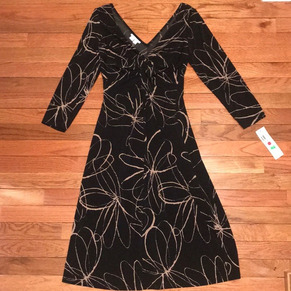 London Times Dresses & Skirts - 🌟NWT🌟London Times Dress (Junior Fit)